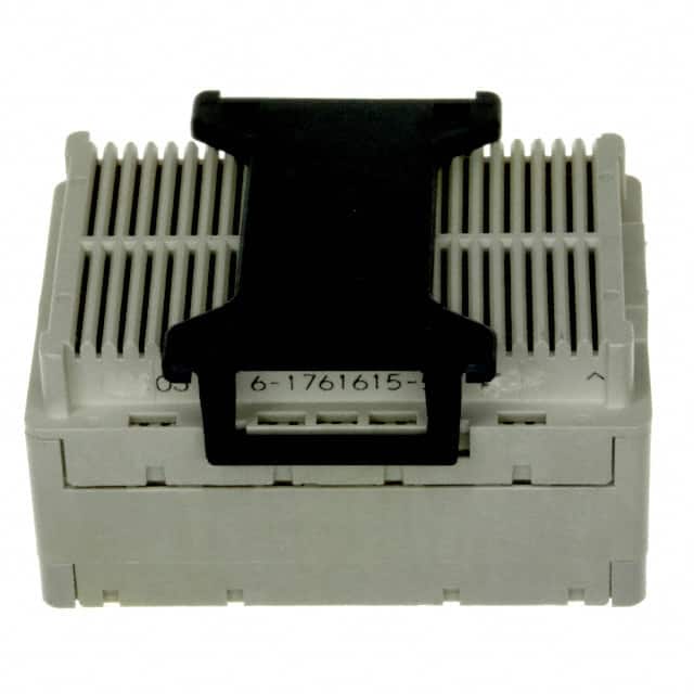 TE Connectivity AMP Connectors 6-1761615-5